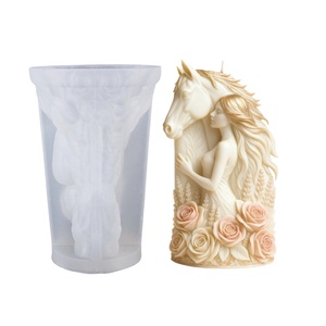 Moule en silicone TangChu Rose Chevalière et Licorne pour bougies et bijoux, compatible four, fabriqué au Guangdong - Product Image 5