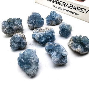 Vente en gros de cristaux naturels de celestine bleue, pierres précieuses, grappes de cristaux de guérison, celestine brute pour <span class=keywords><strong>la</strong></span> décoration de <span class=keywords><strong>la</strong></span> maison - Product Image 3