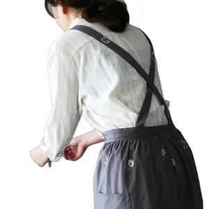 2024新款定制日本刺绣帆布厨房围裙带口袋批发防水围裙