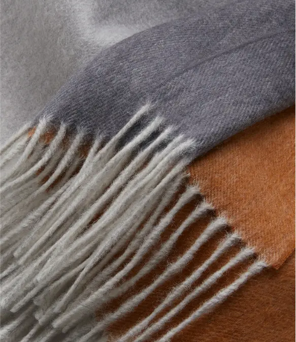 2023 Neueste klassische Unisex Herbst Winter Modische Ombre Design Frau Damen Soft Pure 100% Fine Lamb Wool Schal Schal