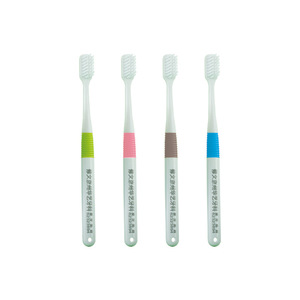 Cepillo de dientes de cerdas suaves y cabezal pequeño con personalización de logotipo para higiene bucal, uso adulto - Product Image 3
