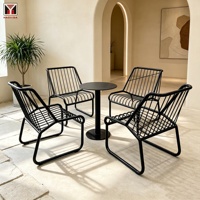 Ensemble de mobilier d'extérieur en métal durable sur mesure pour usine, comprenant table et chaises de loisirs, table d'appoint, anti-rouille, idéal pour cafés et restaurants