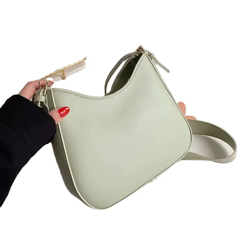 2022 Popular Women's Crossbody Bag Fashion Texture Shoulder Bag Large Capacity Retro Women's Bag