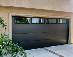 <span class=keywords><strong>Porte</strong></span> <span class=keywords><strong>de</strong></span> <span class=keywords><strong>garage</strong></span> à panneaux vitrés <span class=keywords><strong>pour</strong></span> maison moderne - Product Image 6