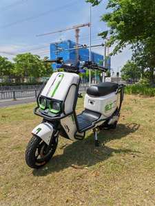 Y4-Xct Vente en gros Scooter électrique 60V de haute qualité Grand scooter à deux roues avec siège long Tout-terrain Moto de tourisme Fabrication OEM - Product Image 6