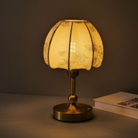 Lampe de bureau en tissu style vintage moderne avec chargement sans fil, intensité réglable par toucher, éclairage d'ambiance sur batterie pour chambre, hôtel, bar