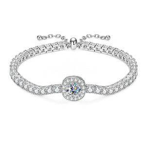 Pulsera de cadena con moissanita GRA VVS de corte redondo de 1 quilate y circonitas cúbicas (CZ) con pavé completo, ajustable con cordón, de cobre con relleno de oro de 14K. - Product Image 1