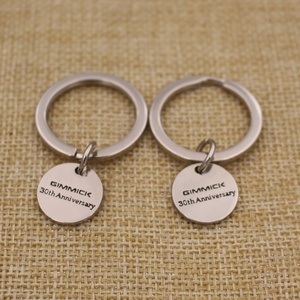 Llavero de Metal Clásico Personalizado, Económico, en Blanco, de Aleación de Zinc, con Logotipo Grabado con Láser - Product Image 3