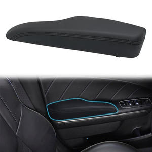 Cubierta de Reposabrazos para Dodge Chrysler 1WK37DX9AB, Negra, Lado Delantero Derecho del Pasajero, Accesorio para Panel de Puerta Interior - Product Image 1