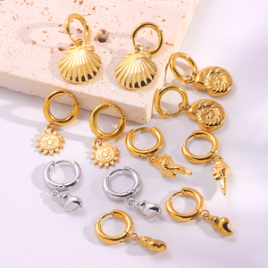 Estate nuovo stile <span class=keywords><strong>marino</strong></span> da donna <span class=keywords><strong>gioielli</strong></span> di moda 18 larghi oro placcato in acciaio inossidabile placcato oro conchiglia orecchini a cerchio pendenti - Product Image 3