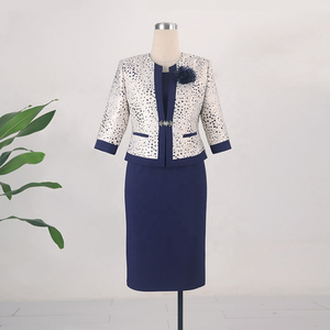 Ensemble deux pièces formel pour femme, style Turquie, bleu africain, orné de strass, grande taille, pour le bureau, l'église et les occasions spéciales - Product Image 1