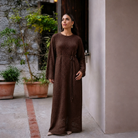 Ensemble Abaya 2 pièces Sharut pour femme : Robe longue en maille ajourée à manches longues avec robe intérieure assortie – Vêtements musulmans modestes