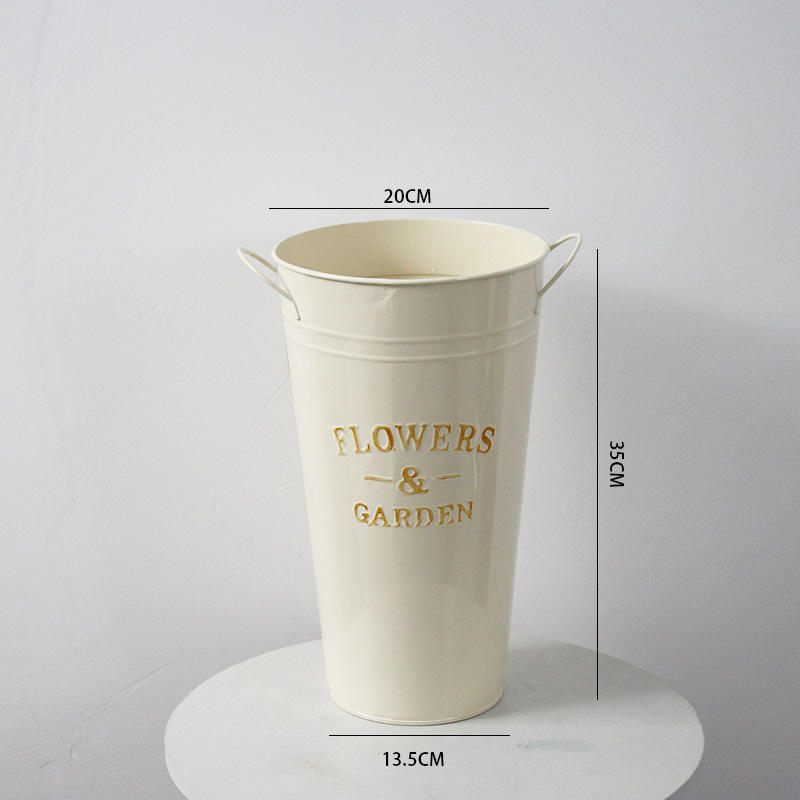 Off-white iron ear bucket 35cm high