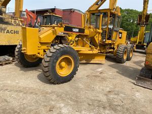 Motoniveladora de alta calidad CAT 140H Original Japón Tiempo de trabajo corto Buen rendimiento Precio bajo - Product Image 3