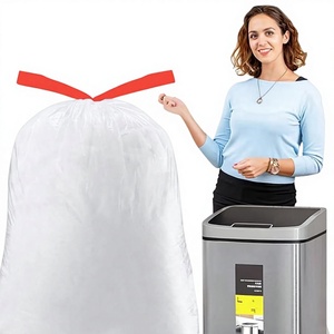 Bolsas de Basura Blancas Desechables con Cierre de Cordón Rojo, Bolsas para Desechos Domésticos, Material LDPE, Paquete Económico de 105 Unidades - Product Image 1