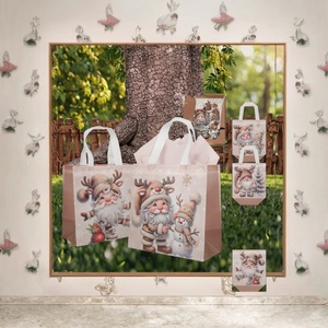 Bolsa de Regalo Cuadrada con Temática Navideña al por Mayor, de Tela No Tejida Gruesa y Reutilizable para Empacar Regalos Navideños - Product Image 2
