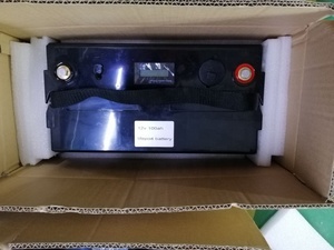 แบตเตอรี่ลิเธียมไอรอนฟอสเฟต 12v 100ah พร้อมพอร์ต USB และหน้าจอ LED รุ่น LFP12100 แบตเตอรี่ลิเธียมไอรอนฟอสเฟต 12v 100ah - Product Image 6