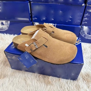 Meilleures ventes : Sandales plates d'extérieur de haute qualité Birkentocks Allemagne, mules sabots en cuir suédé avec semelle en liège, sabots solides Birkentocks - Product Image 2