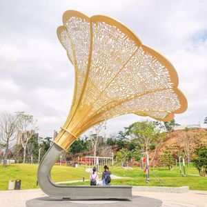 ประติมากรรมต้นไม้เหล็กกลวงสีสันสดใสคุณภาพสูงแบบกำหนดเอง สำหรับตกแต่งภายนอกอาคาร ศิลปะสมัยใหม่ งานศิลปะติดตั้งภายนอก - Product Image 1