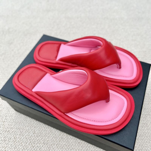 Sandales de luxe en <span class=keywords><strong>cuir</strong></span> rembourré souple à plateforme pour <span class=keywords><strong>femme</strong></span>, tongs de créateur imperméables antidérapantes pour l'été en extérieur - Product Image 2