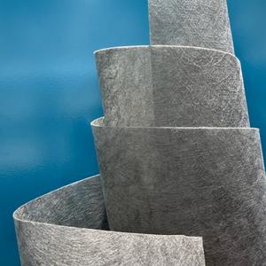 Tela No Tejida Spunbond Bicomponente de PET y PA6 de Primera Calidad, Superficie Lisa y Uniforme, Aspecto Elegante, para Material de Refuerzo de Calzado - Product Image 1