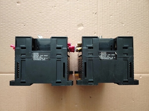 Module PLC CP1H-XA40DR-A, contrôleur logique programmable, module de contrôle industriel, unité de contrôle d'automatisation, module d'E/S numérique - Product Image 6