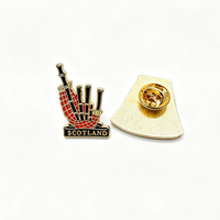Épingles à badges souvenirs touristiques personnalisées en métal, cadeaux de voyage sur le thème des Écosses, forme d'accordéon écossais, épingles à badges souvenirs touristiques