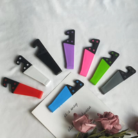 Support de tablette personnalisé avec logo, cadeaux promotionnels, support universel pour téléphone portable en forme de V, support de téléphone portable/iPad en plastique