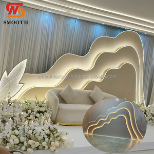 แผงพื้นหลังอะคริลิครูปคลื่นที่กำหนดได้เองแบบเรียบพร้อมไฟ LED ตกแต่งเวทีซุ้มสำหรับตกแต่งงานกิจกรรม - Product Image 1