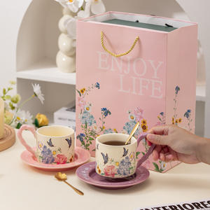 Venta caliente nuevo creativo lujo Floral <span class=keywords><strong>tazas</strong></span> de café de cerámica logotipo personalizado Retro hecho a mano leche porcelana taza de té con platillos - Product Image 6