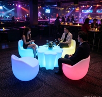 Ensemble de chaises de bar commerciales modernes, écologiques, durables, à LED changeantes de couleur, lumineuses, imperméables, pour décoration de fête en extérieur, salle de sport et hôtel