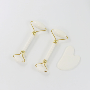 Xiuyan Weißer Nephrit-Massageroller, Gesichts-Jade-Stein, Maßgefertigter Roller, Gua Sha Set - Product Image 1