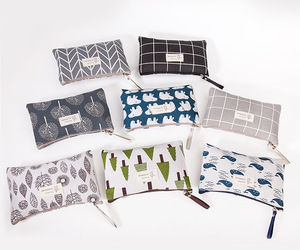 Pochette de maquillage en toile, grande capacité, pratique, facile à ranger, <span class=keywords><strong>sac</strong></span> de voyage multifonctionnel avec fermeture éclair - Product Image 2