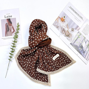 Nuevo chal plisado y arrugado con estampado de <span class=keywords><strong>flores</strong></span> pequeñas para bufanda cálida de algodón y lino para mujer - Product Image 5