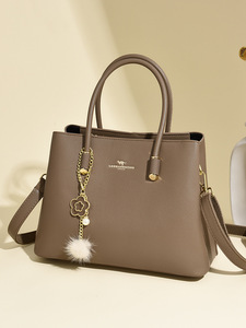 Fashion New Designer Crossbody Bags High Quality PU <b>Leather</b> Shoulder Messenger Bag Casual Totes Luxury Women Handbags and <b>Purses</b> - Product Image 3