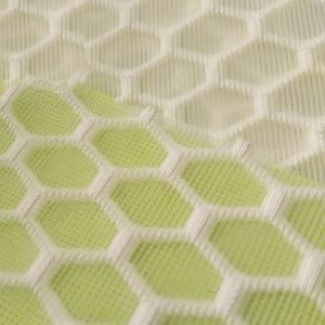 Le ballon de football et la ruche ultra-mince 3d <span class=keywords><strong>polyester</strong></span> sandwich entretoise air mesh tissu - Product Image 2