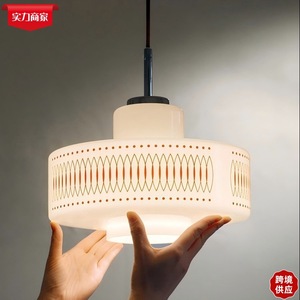 Lámpara colgante estilo crema francés, redonda, E27, LED, de una sola cabeza, para dormitorio, comedor, decoración del hogar - Product Image 1