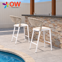 Tabourets de bar modernes en aluminium pour l'extérieur, avec dossier en corde tressée, chaises hautes avec coussins pour patio, bord de piscine, hôtel, restaurant