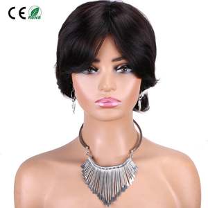 Cabello Humano Virgen Indio 100% Natural de 6 Pulgadas con Ondas Suaves para Peluca, 150% de Densidad con Flequillo, 6 Colores a Elegir, Hecho a Máquina - Product Image 1