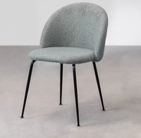 Mobilier de salle à manger moderne Chaises de salle à manger Rembourrage minimaliste Chaises de salle à manger à pieds en métal pour restaurants