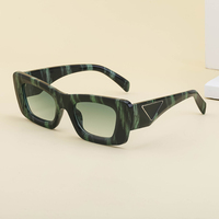 KAJILA Lunettes de soleil mode fantaisie de créateur avec logo personnalisé oeil de chat rectangulaires avec protection UV400 Lunettes de soleil unisexes pour femmes et hommes