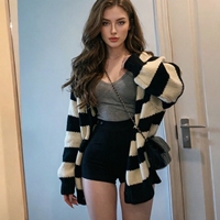 Schicke Schwarz-Weiß Gestreifte Strickjacke - Übergroßer Gemütlicher Pullover für Damen, Weicher Warmer Herbst-Winter Mode-Oberteil