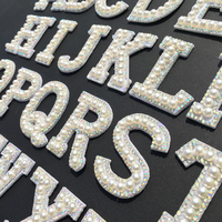 A-Z mignon perle lettre 3D strass broderie à la main fer sur bâtons Applique PVC bricolage paillettes patchs pour chapeau Sequin bricolage toile