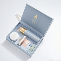 Coffret Cadeau Magnétique Pliant en Carton Recyclé pour Soins Corporels et Cosmétiques Bio Crown Win – Embossage Inclus