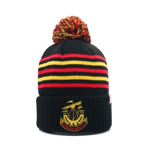 Gorros de Punto Personalizados de Alta Calidad, Estilo Pompón, con Estampado de Personajes, Patrón de Camuflaje, Logotipo Bordado, para Escenarios Empresariales - Product Image 1