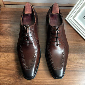 Chaussures en cuir haut de gamme faites à la main, à bout pointu, en cuir véritable pour homme, avec motif brodé, chaussures Oxford formelles pour affaires - Product Image 2