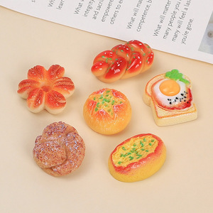 Matériaux créatifs faits main pour accessoires DIY, en forme de <span class=keywords><strong>pain</strong></span> de petit-déjeuner, pour la création de jouets, et petits matériaux d'accessoires en résine colle crème. - Product Image 3