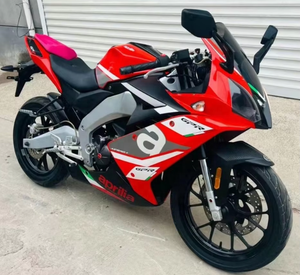 600 Yamaha R6r1 OEM <span class=keywords><strong>Moto</strong></span> Sportiva da Corsa su Strada a Quattro Cilindri 400cc 200 350 W Origine: Altro - Product Image 1