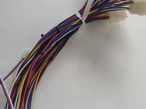 Elektromanyetik Ocak ve Yağ Çıkarıcı için Kırmızı ve Beyaz Kurdele Özelleştirilebilir Çift Uçlu Elektronik Bağlantı Kablosu - Product Image 3