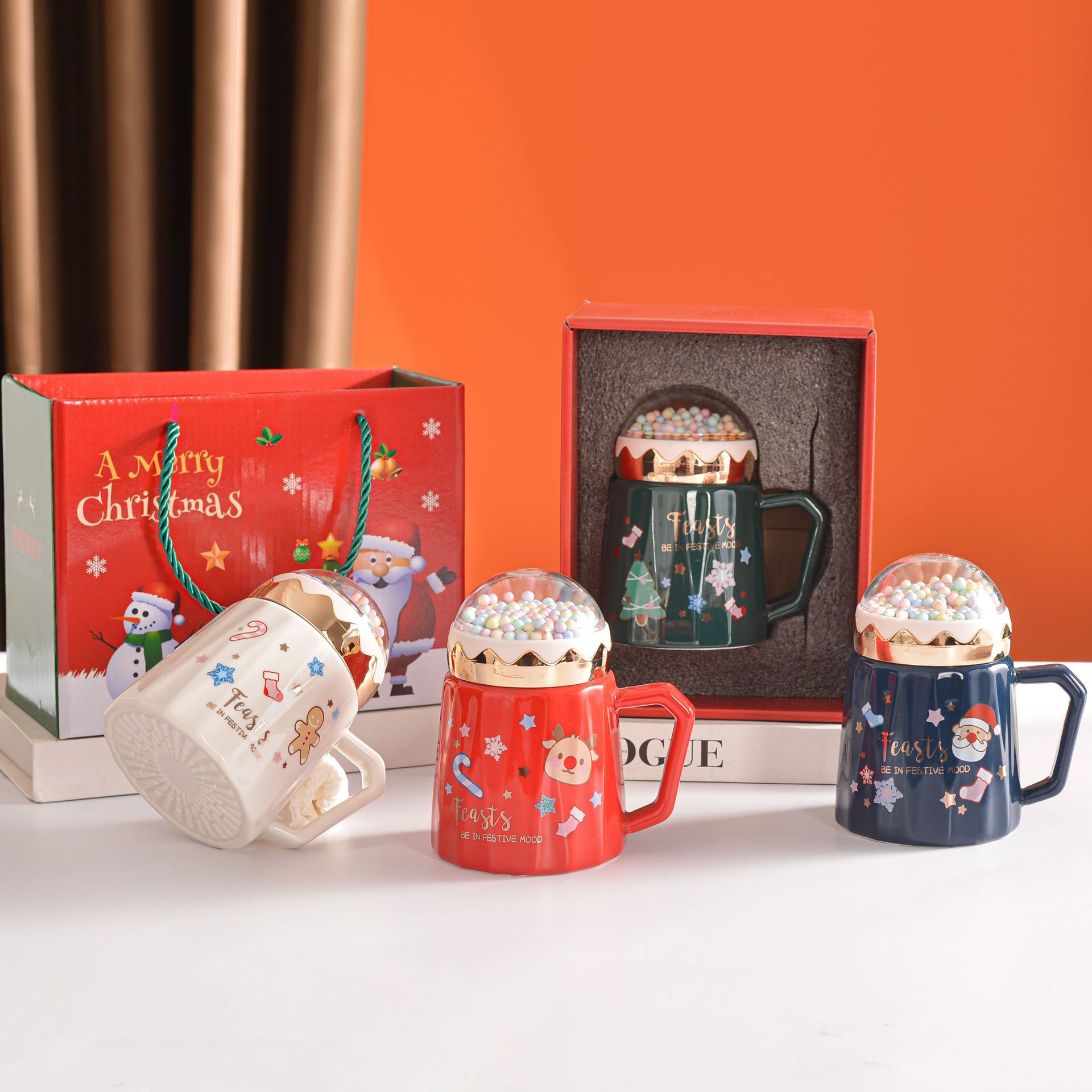 Coffret cadeau costume style noël 6 notes de couleur Rouge